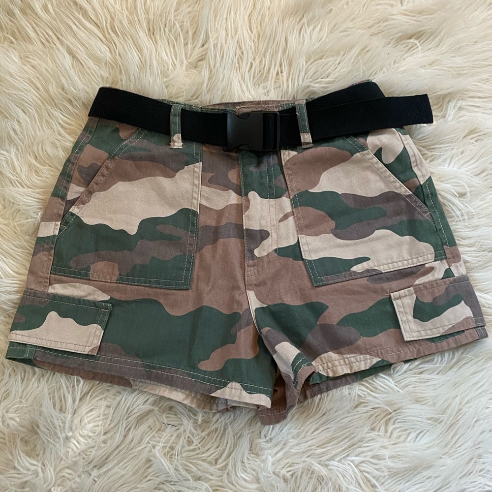 Army Cargo shorts Size XS